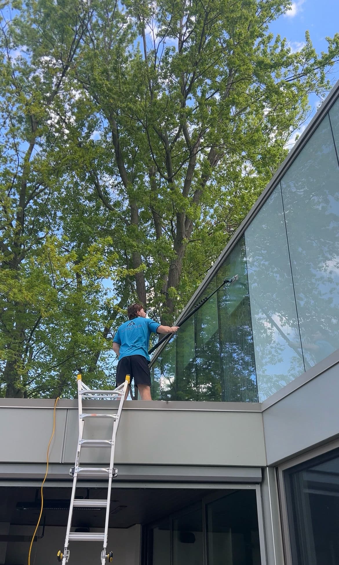 Lavage de vitres L'Île-Perrot — HydroTech